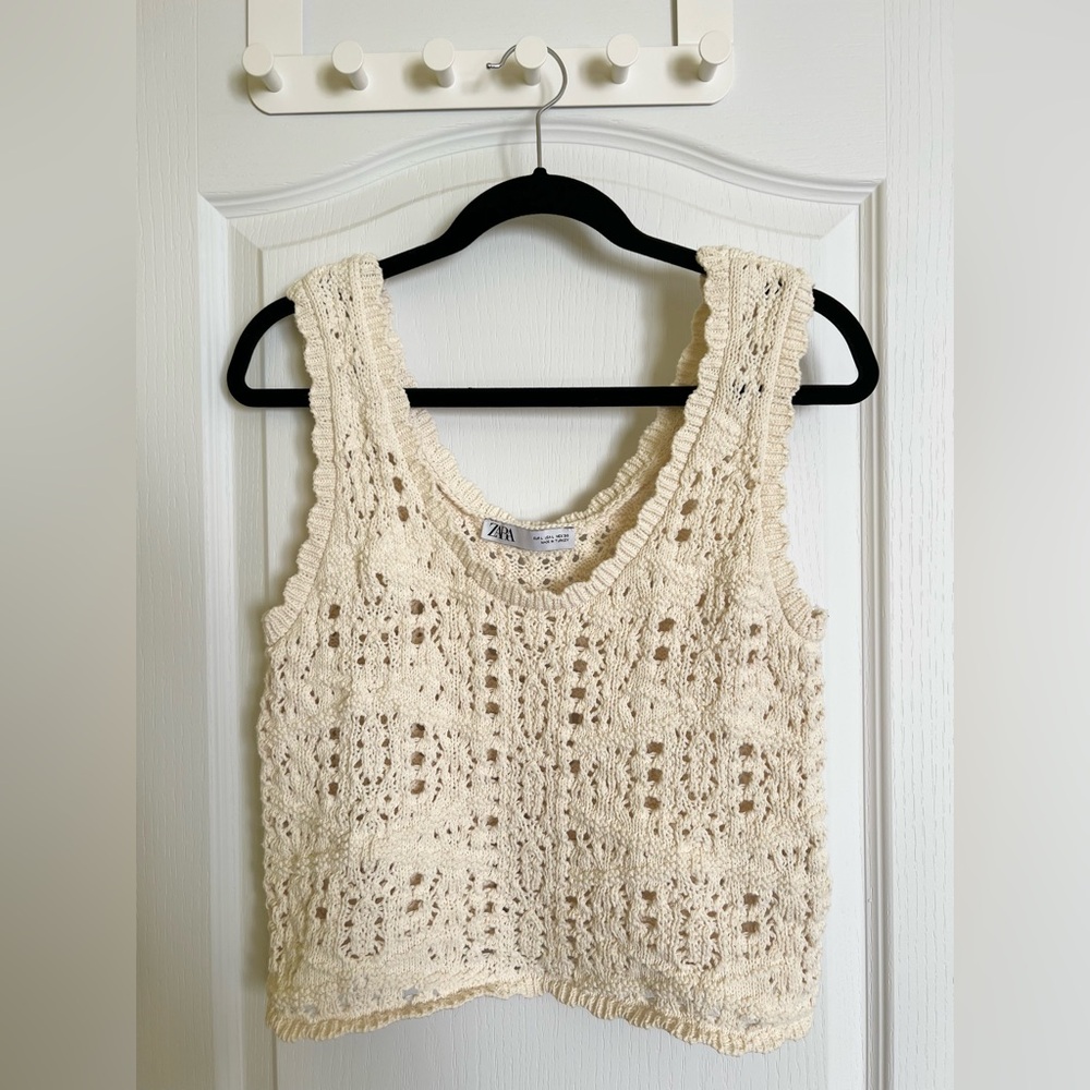 ZARA 🍓 Ivory Crochet Sleeveless Top